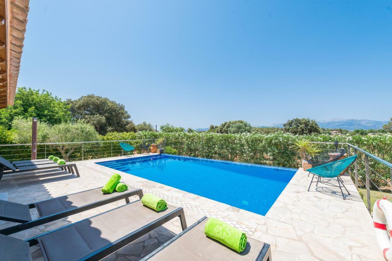 Roca Villa Costitx (Mallorca)