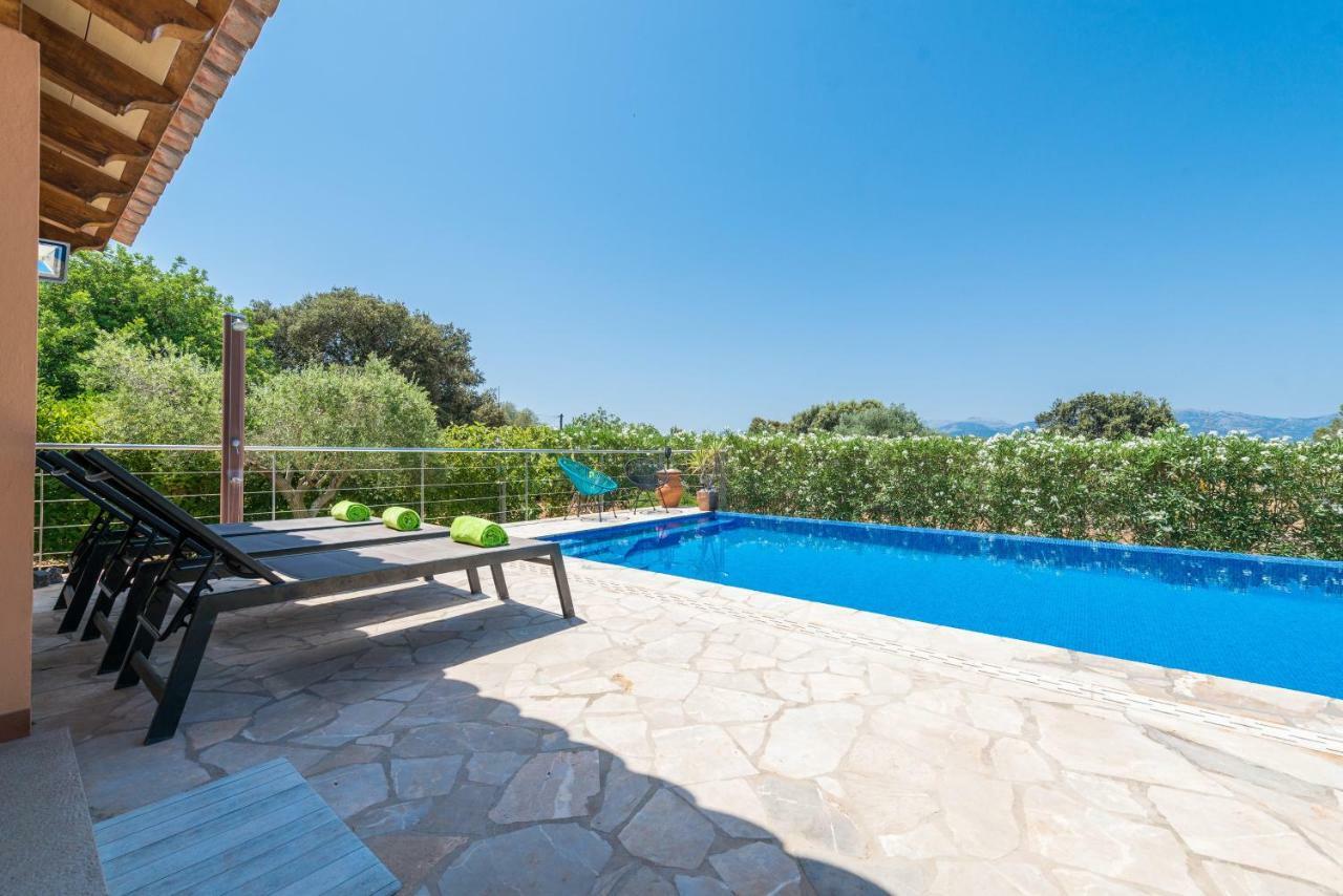 Roca Villa Costitx (Mallorca)